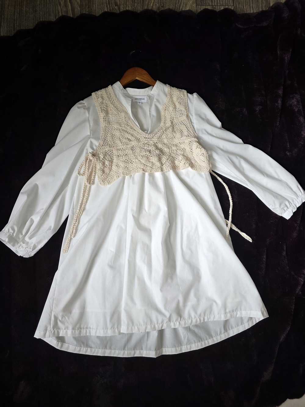 ANNIEWEAR Cream Crochet Knit Vest Over Cream Shirt Dress SIZE M, USED LAKE NEW. - Picture 2 of 12